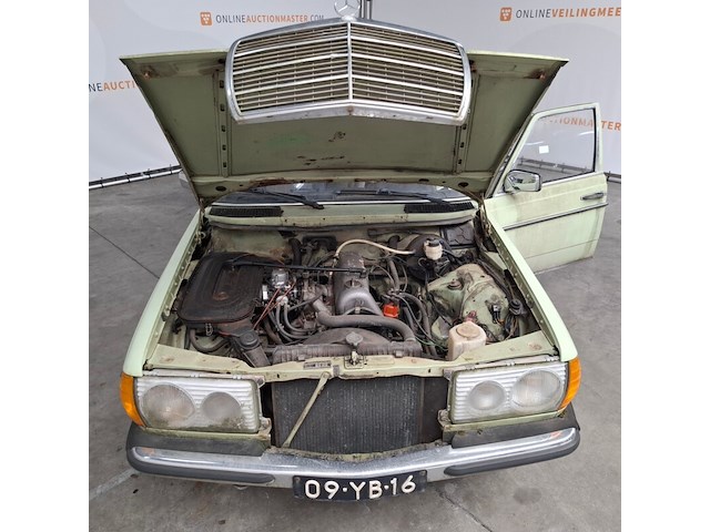 Personenauto, mercedes-benz, 230, 230, 1977 - afbeelding 66 van  79