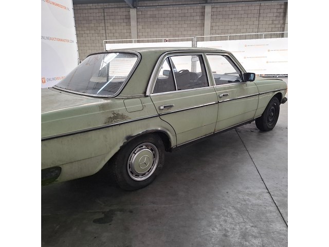 Personenauto, mercedes-benz, 230, 230, 1977 - afbeelding 78 van  79