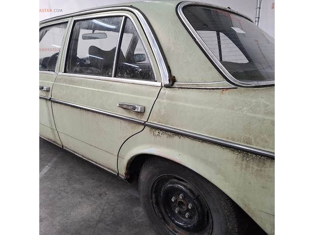 Personenauto, mercedes-benz, 230, 230, groen, 1977 - afbeelding 3 van  79