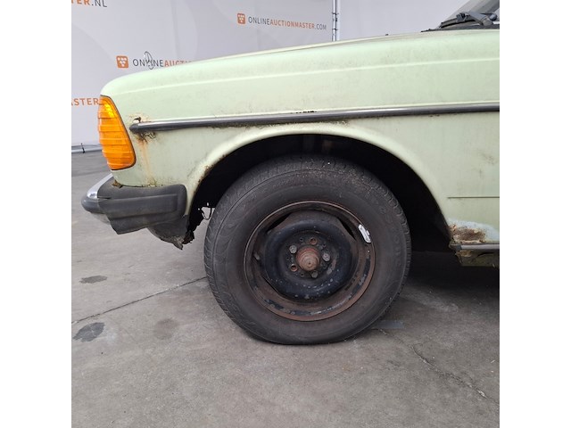 Personenauto, mercedes-benz, 230, 230, groen, 1977 - afbeelding 5 van  79