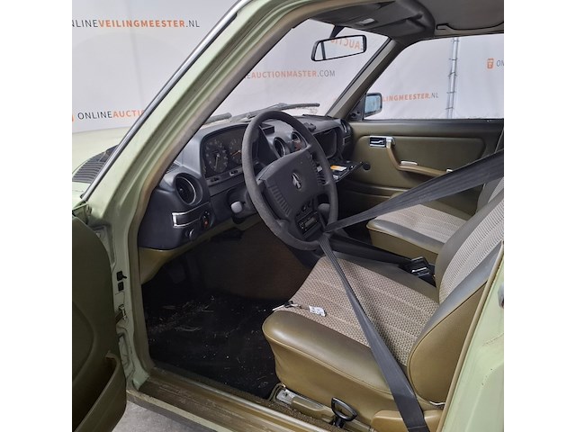 Personenauto, mercedes-benz, 230, 230, groen, 1977 - afbeelding 35 van  79
