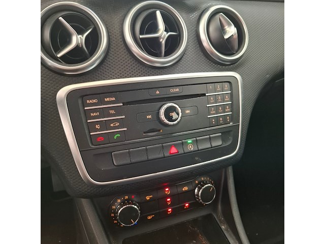 Personenauto, mercedes-benz, a-klasse, 160 business, 2016 - afbeelding 9 van  41