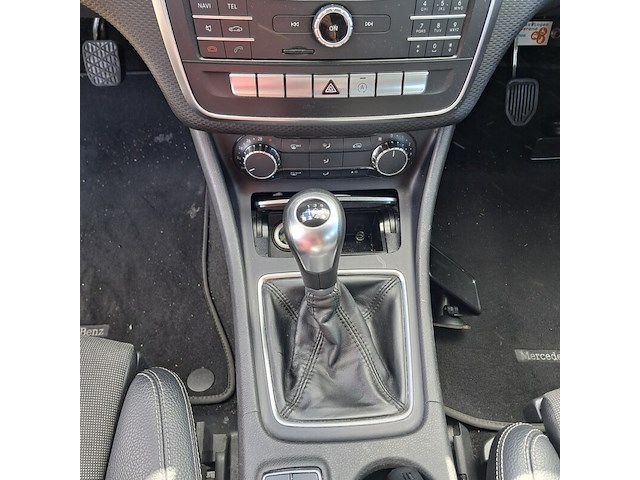 Personenauto, mercedes-benz, a-klasse, 180 d blueefficiency ambition, 2016 - afbeelding 2 van  17