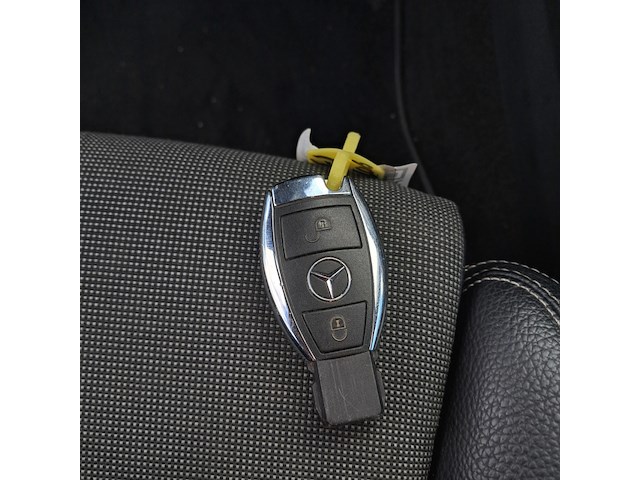 Personenauto, mercedes-benz, a-klasse, 180 d blueefficiency ambition, 2016 - afbeelding 3 van  17
