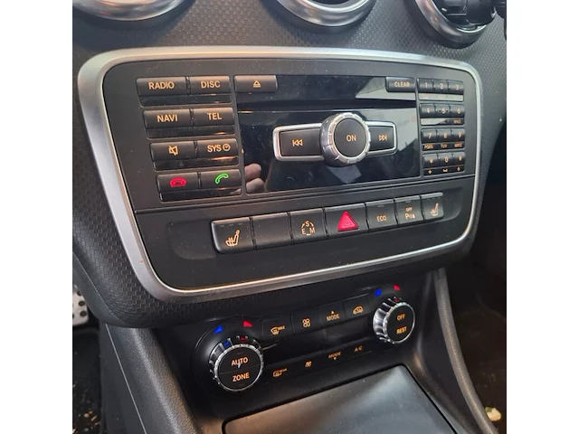 Personenauto, mercedes-benz, a-klasse, 220 cdi prestige, 2014 - afbeelding 38 van  73