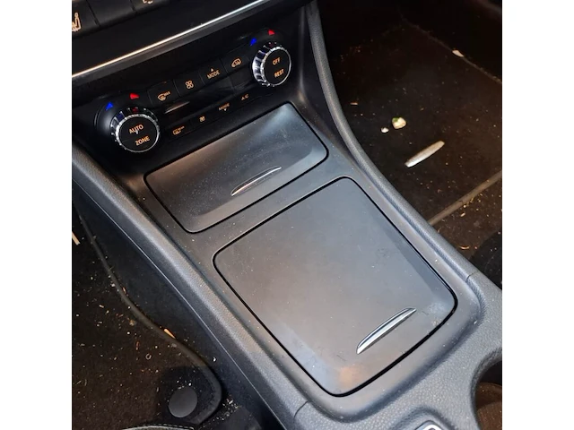 Personenauto, mercedes-benz, a-klasse, 220 cdi prestige, 2014 - afbeelding 39 van  73