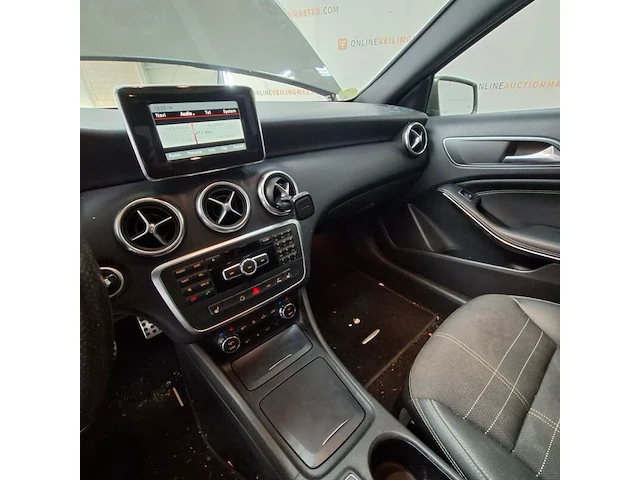 Personenauto, mercedes-benz, a-klasse, 220 cdi prestige, 2014 - afbeelding 40 van  73