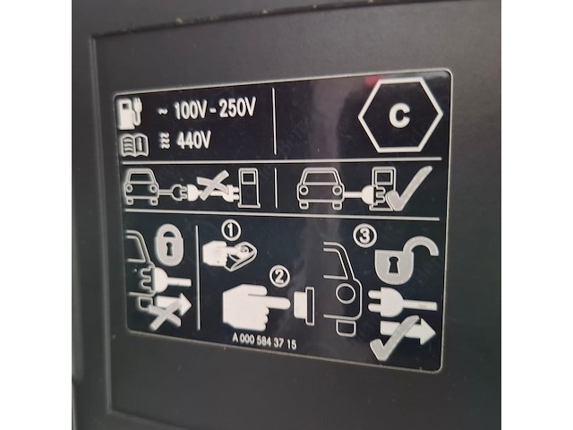 Personenauto, mercedes-benz, a-klasse, 250 e amg line, 2023 - afbeelding 49 van  70