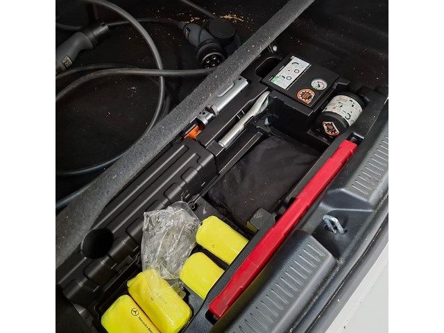 Personenauto, mercedes-benz, a-klasse, 250 e amg line, 2 - afbeelding 38 van  70