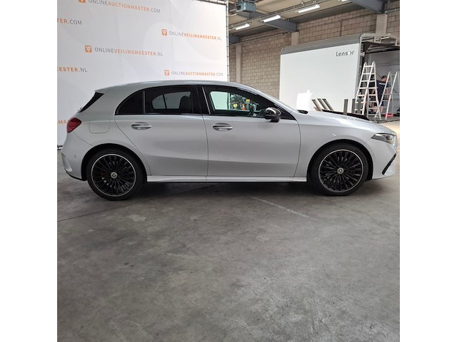 Personenauto, mercedes-benz, a-klasse, 250 e amg line, 2 - afbeelding 34 van  70