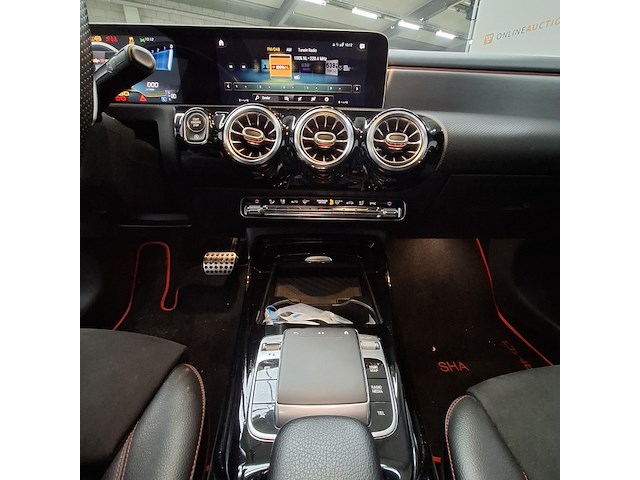 Personenauto, mercedes-benz, a-klasse, amg 35 4matic, 2019 - afbeelding 16 van  36