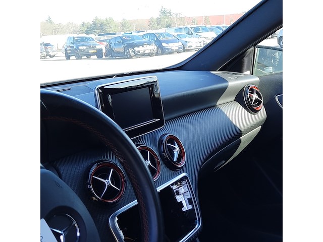 Personenauto, mercedes-benz, a45, 2015 - afbeelding 21 van  42