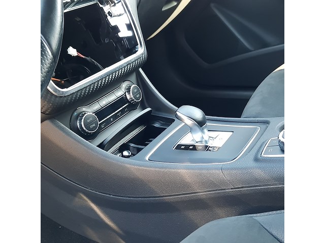 Personenauto, mercedes-benz, a45, 2015 - afbeelding 25 van  42