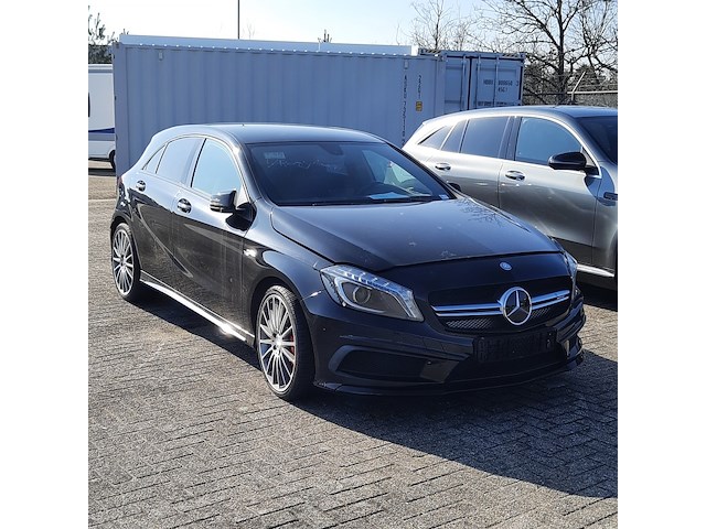 Personenauto, mercedes-benz, a45, 2015 - afbeelding 23 van  42