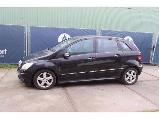 Personenauto mercedes-benz b 180 cdi diesel 109pk 2006 (marge) - afbeelding 1 van  1