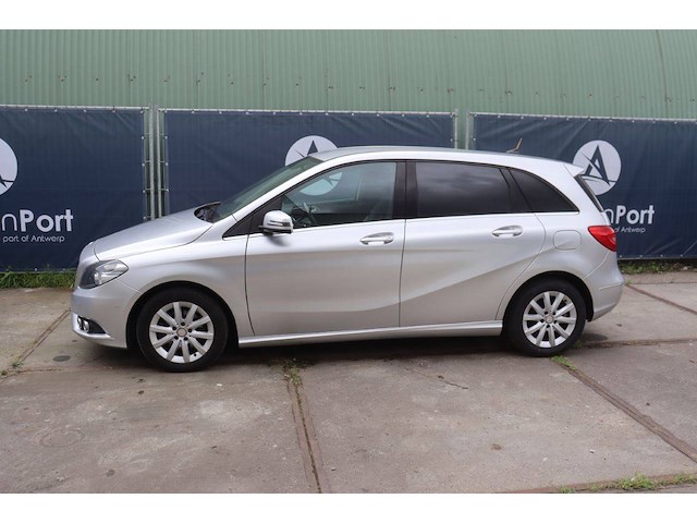 Personenauto mercedes-benz b 180 cdi diesel 109pk 2014 (marge) - afbeelding 1 van  1