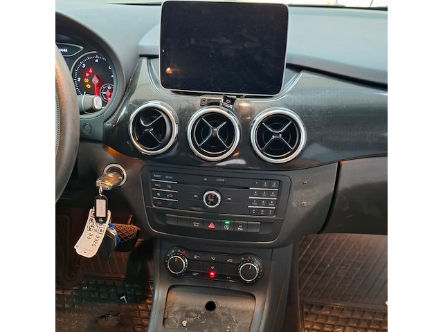 Personenauto, mercedes-benz, b-klasse 220d, 2018 - afbeelding 14 van  23