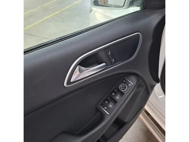 Personenauto, mercedes-benz, b-klasse 220d, 2019 - afbeelding 27 van  67
