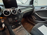 Personenauto, mercedes-benz, b-klasse 220d, 2019 - afbeelding 39 van  67