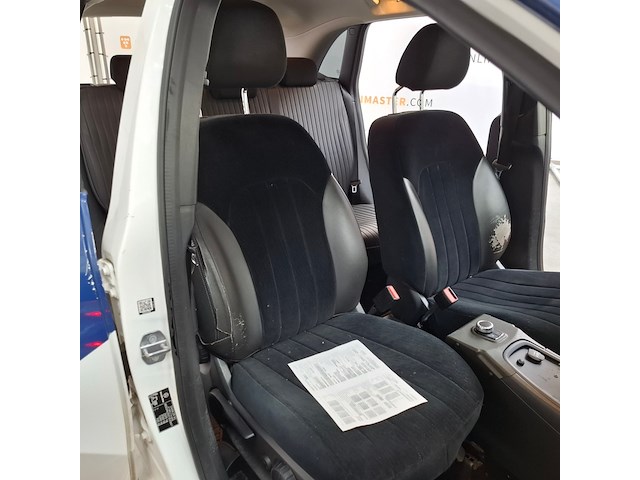 Personenauto, mercedes-benz, b-klasse 220d, 2019 - afbeelding 49 van  67