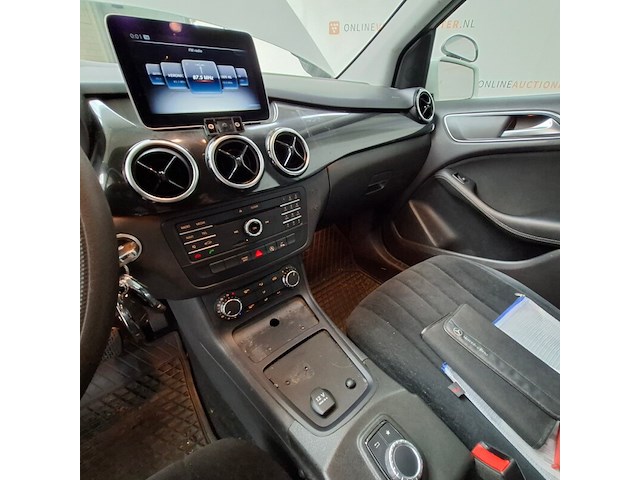 Personenauto, mercedes-benz, b-klasse 220d elegance, 1995 - afbeelding 36 van  68