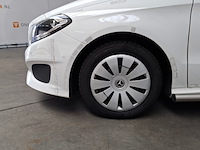 Personenauto, mercedes-benz, b-klasse 220d - afbeelding 6 van  67