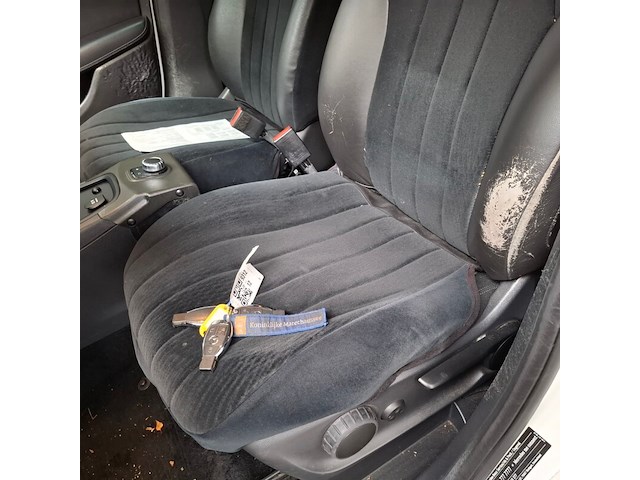 Personenauto, mercedes-benz, b-klasse 220d - afbeelding 29 van  67