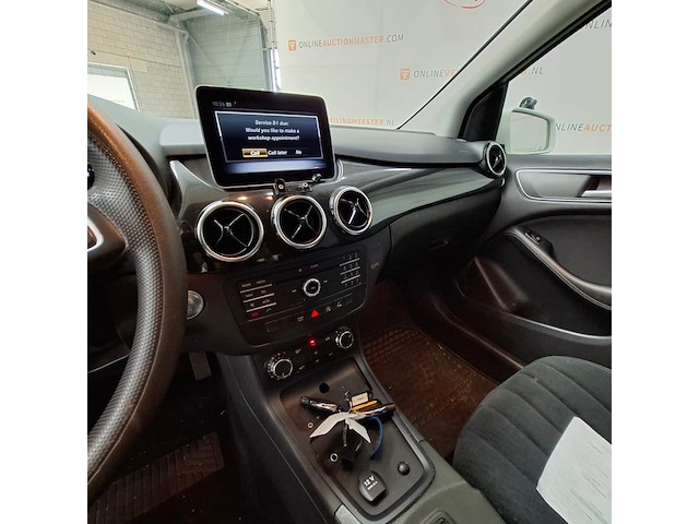 Personenauto, mercedes-benz, b-klasse 220d - afbeelding 39 van  67