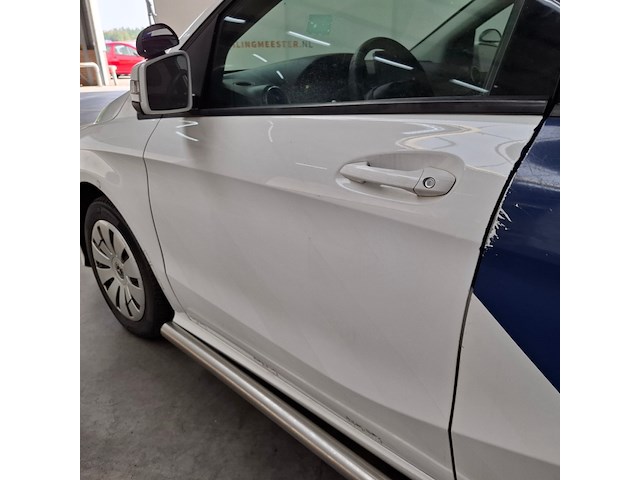 Personenauto, mercedes-benz, b-klasse 220d - afbeelding 6 van  63