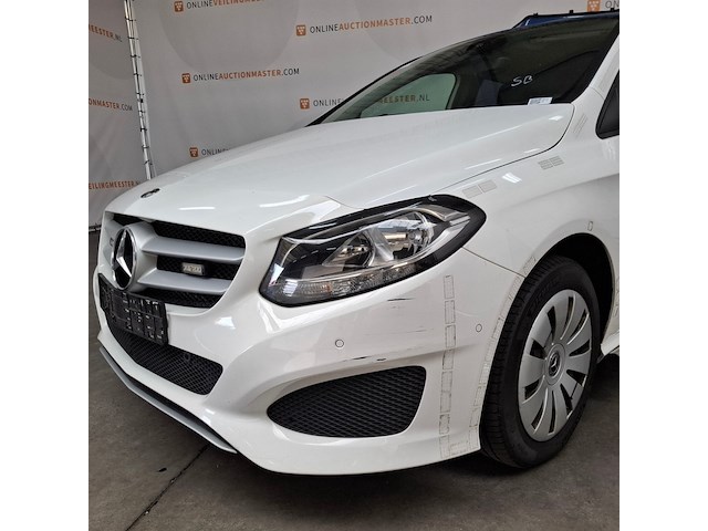 Personenauto, mercedes-benz, b-klasse 220d - afbeelding 9 van  63