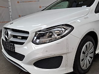 Personenauto, mercedes-benz, b-klasse 220d - afbeelding 9 van  63