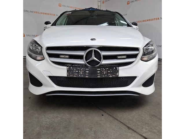 Personenauto, mercedes-benz, b-klasse 220d - afbeelding 10 van  63