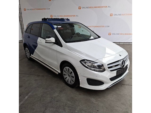 Personenauto, mercedes-benz, b-klasse 220d - afbeelding 23 van  63