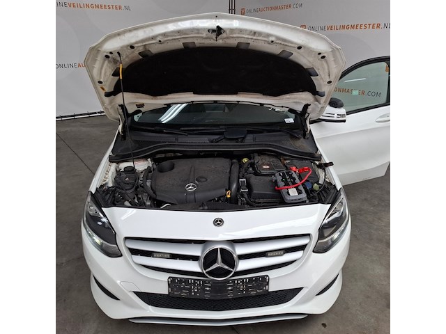 Personenauto, mercedes-benz, b-klasse 220d - afbeelding 53 van  63