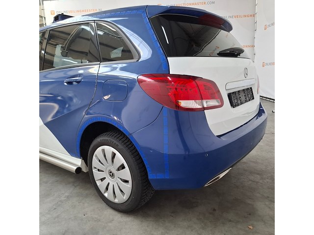 Personenauto, mercedes-benz, b-klasse 220d - afbeelding 16 van  68