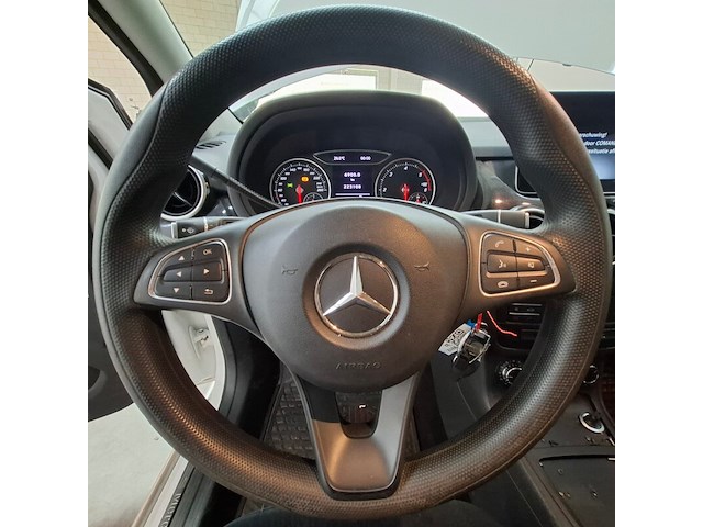 Personenauto, mercedes-benz, b-klasse 220d - afbeelding 37 van  68