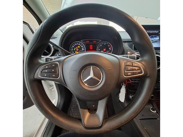 Personenauto, mercedes-benz, b-klasse 220d - afbeelding 38 van  68