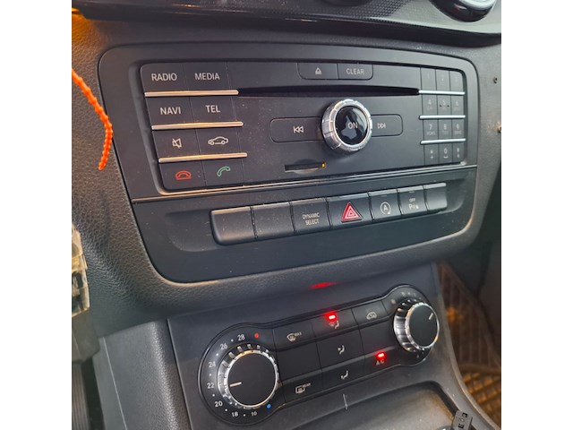 Personenauto, mercedes-benz, b-klasse 220d - afbeelding 43 van  68