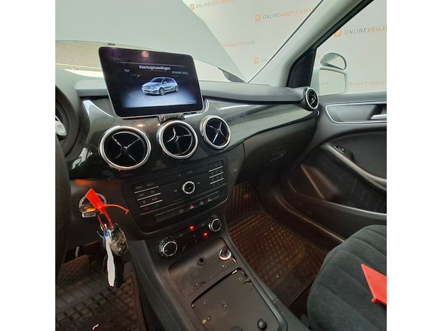 Personenauto, mercedes-benz, b-klasse 220d - afbeelding 44 van  68