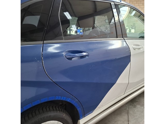 Personenauto, mercedes-benz, b-klasse 220d - afbeelding 66 van  68