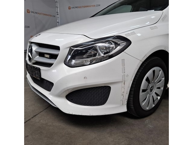 Personenauto, mercedes-benz, b-klasse 220d - afbeelding 7 van  72