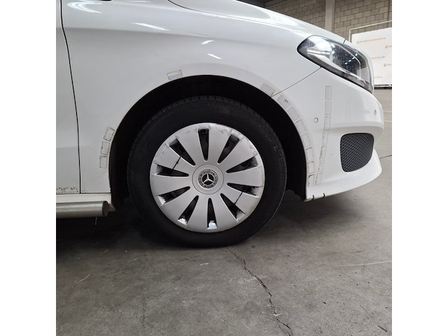 Personenauto, mercedes-benz, b-klasse 220d - afbeelding 10 van  72