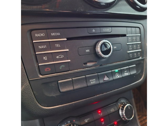 Personenauto, mercedes-benz, b-klasse 220d - afbeelding 38 van  72