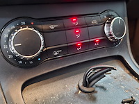 Personenauto, mercedes-benz, b-klasse 220d - afbeelding 39 van  72