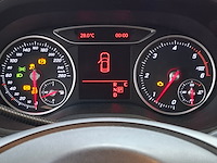 Personenauto, mercedes-benz, b-klasse 220d - afbeelding 39 van  68