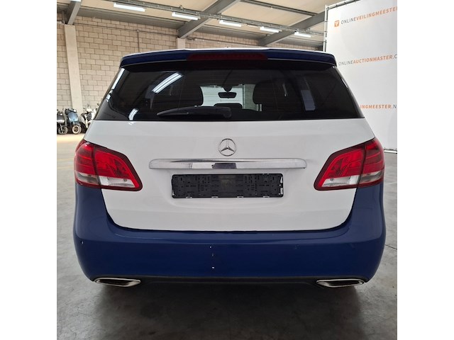 Personenauto, mercedes-benz, b-klasse 220d - afbeelding 68 van  68