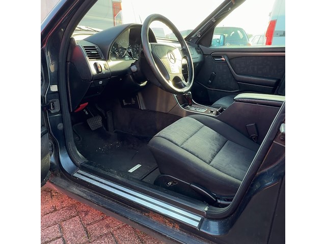 Personenauto, mercedes-benz, c-klasse, 180 sport, 1996 - afbeelding 11 van  16