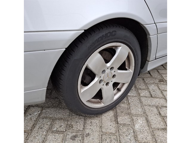 Personenauto mercedes-benz, c-klasse 180k, grijs, bouwjaar 2006 - afbeelding 5 van  42