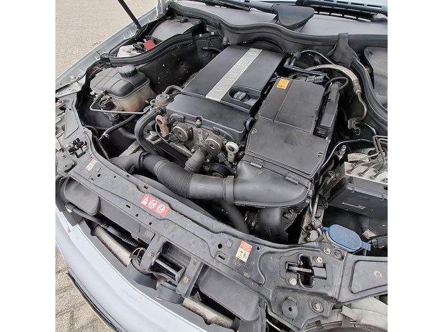 Personenauto mercedes-benz, c-klasse 180k, grijs, bouwjaar 2006 - afbeelding 11 van  42