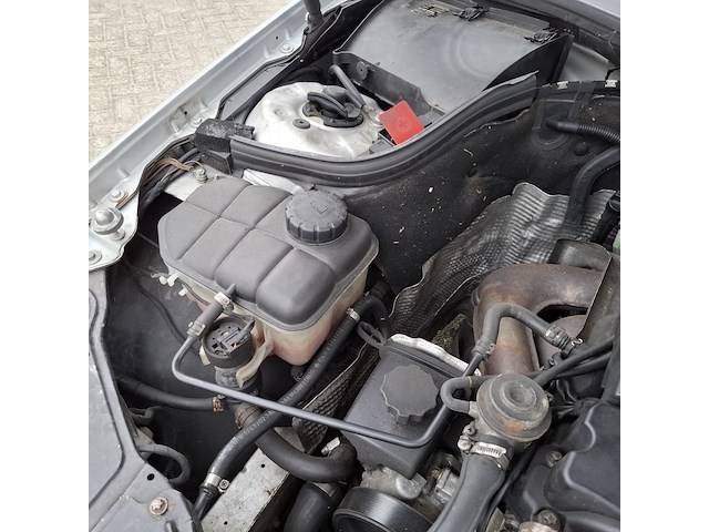 Personenauto mercedes-benz, c-klasse 180k, grijs, bouwjaar 2006 - afbeelding 15 van  42